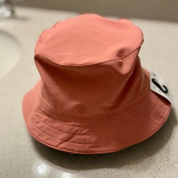 Lululemon Athletica Both Ways Bucket Hat - Picture 1 of 3